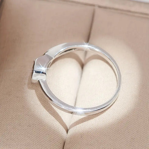 MJ-111 Classic 925 Sterling Silver Moissanite Ring stylish jewelry Anniversary Ring
