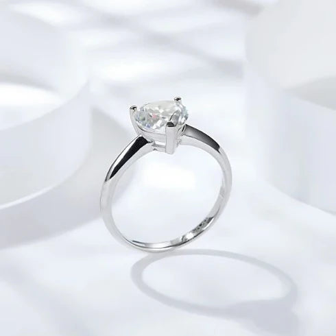 MJ-137 Classic 925 Sterling Silver Moissanite Ring stylish jewelry Anniversary Ring