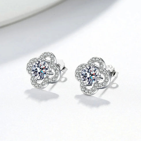 1ct Moissanite Clover Stud Earrings In 925 Sterling Silver