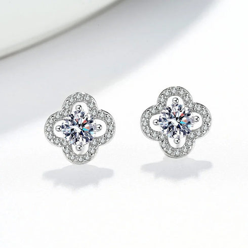 1ct Moissanite Clover Stud Earrings In 925 Sterling Silver
