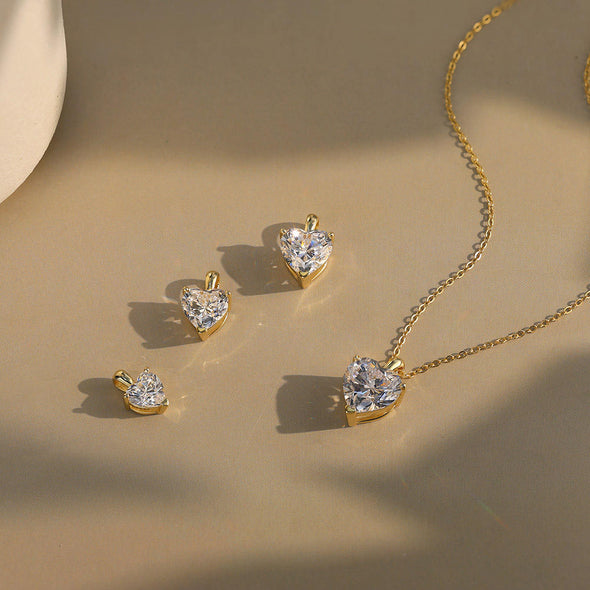 Heart Moissanite Wedding Set